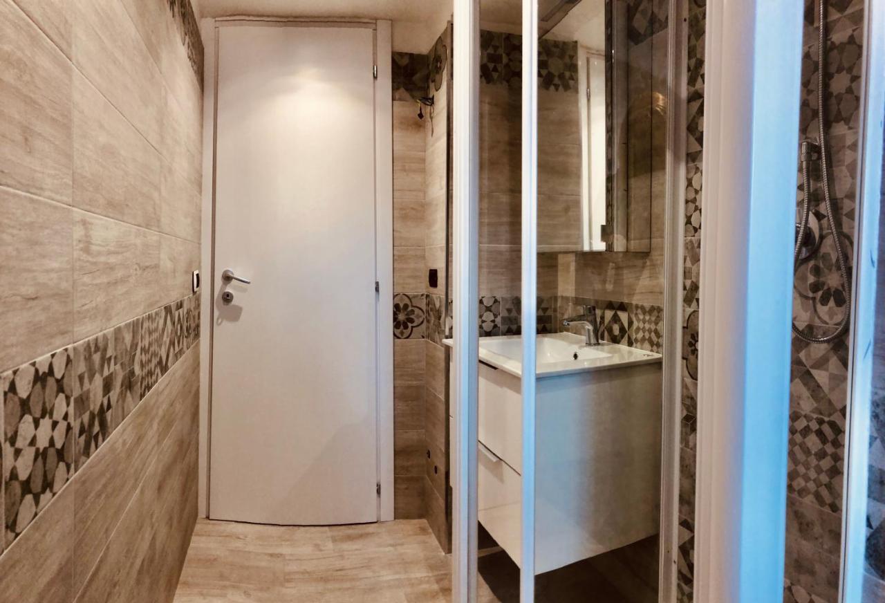Heart Of Rome Vatican Deluxe New Apartment 1Gb Wifi Екстер'єр фото