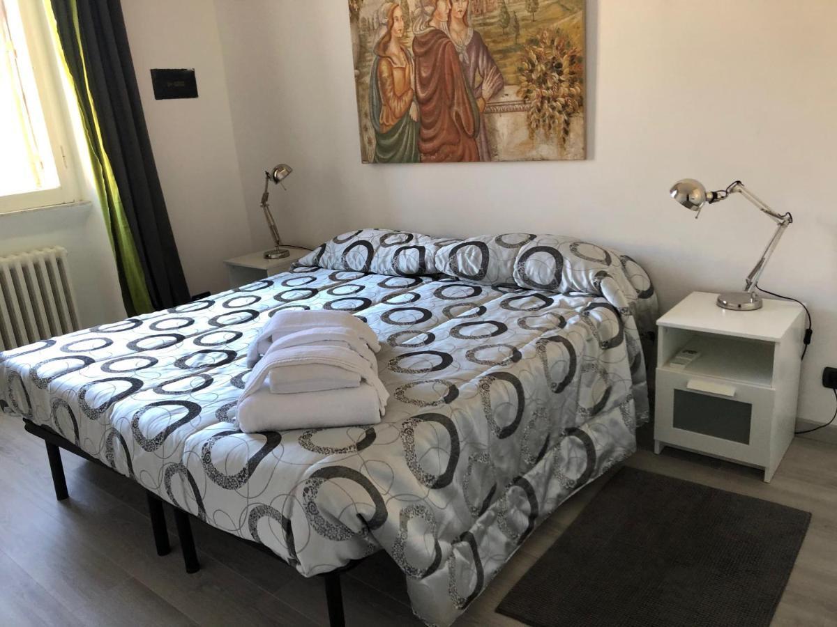 Heart Of Rome Vatican Deluxe New Apartment 1Gb Wifi Екстер'єр фото